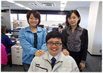 営業部営業二課　高橋さん